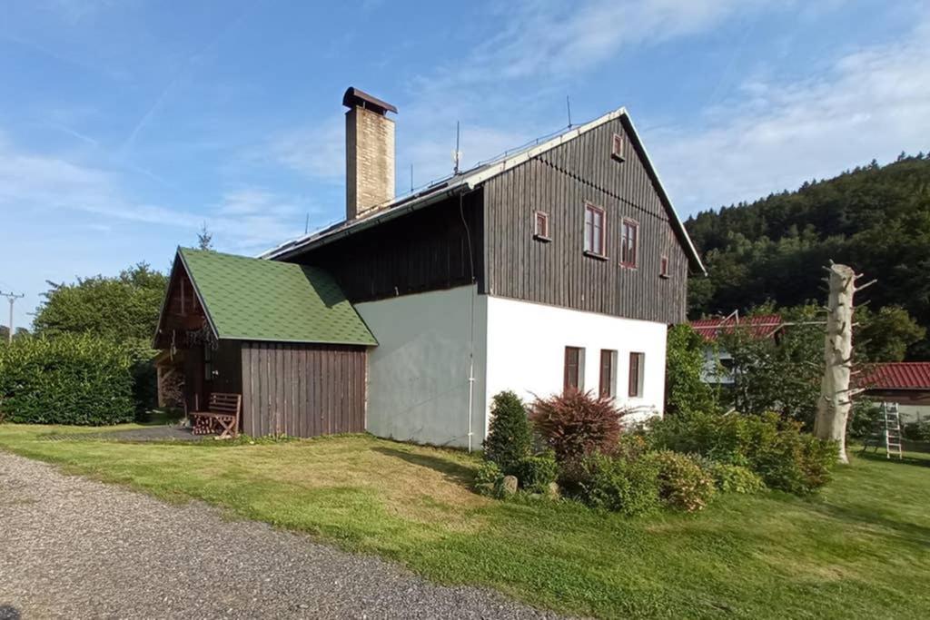 Chalupa bez hranic Krompach Exterior foto